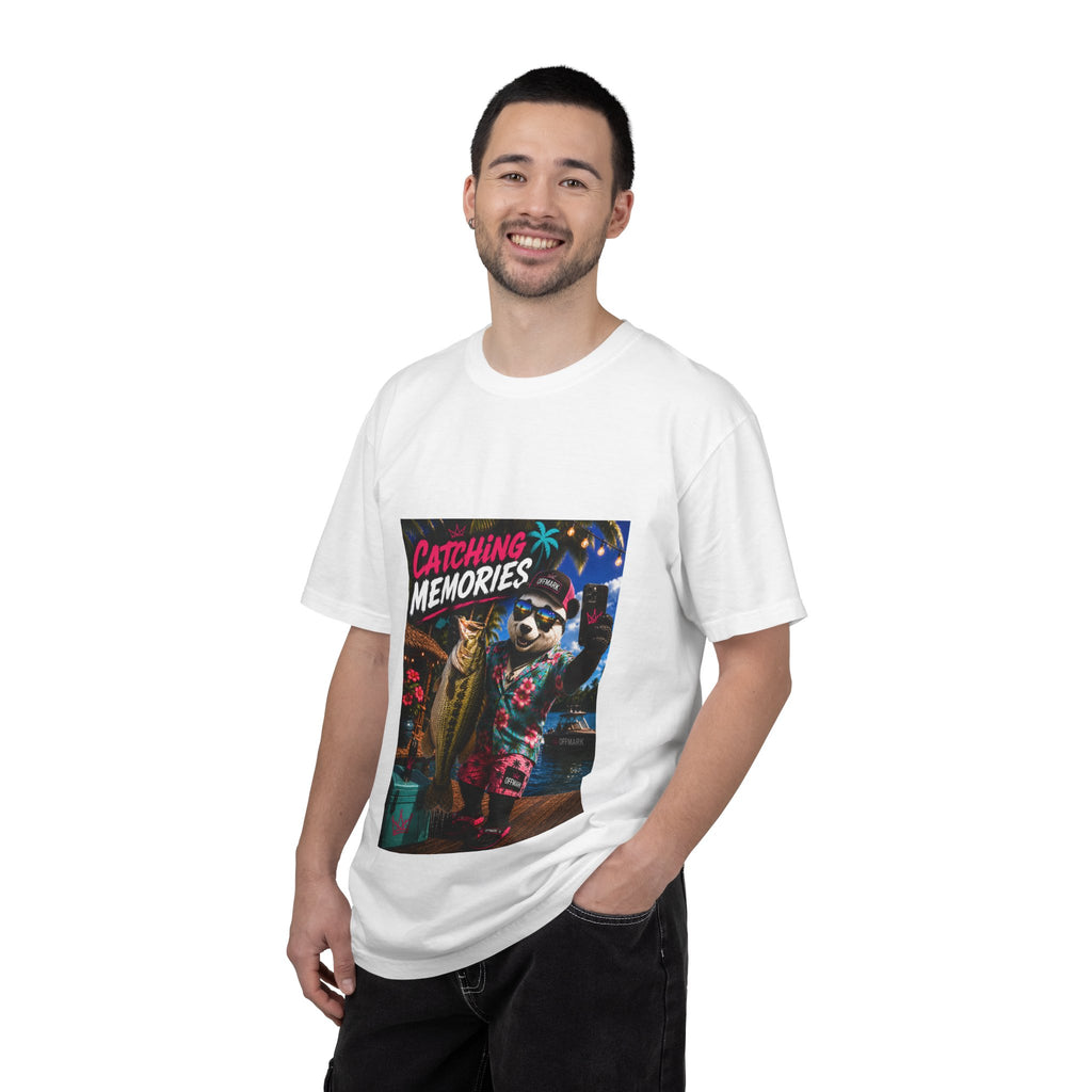 "Catching Memories"-T-Shirt-RIP the Panda Bear