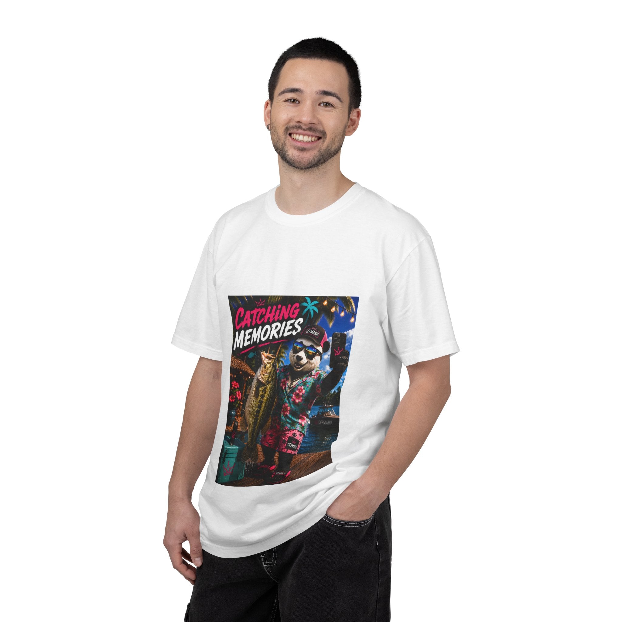 "Catching Memories"-T-Shirt-RIP the Panda Bear